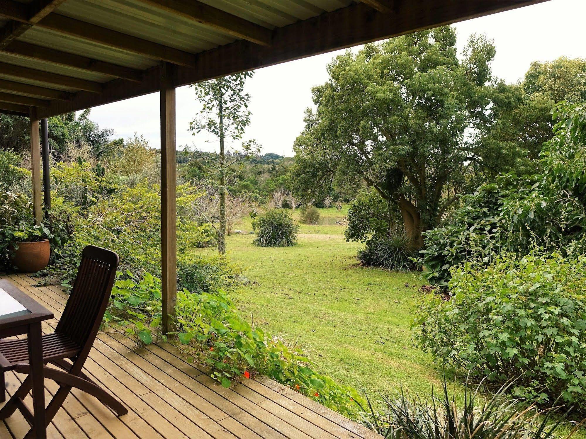 Wharepuke Subtropical Accommodation เคริเคริ ภายนอก รูปภาพ